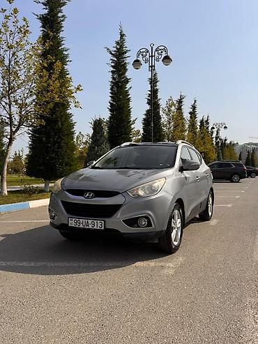 lexus rx 350: Hyundai ix35: 2 l | 2010 il Ofrouder/SUV — 4