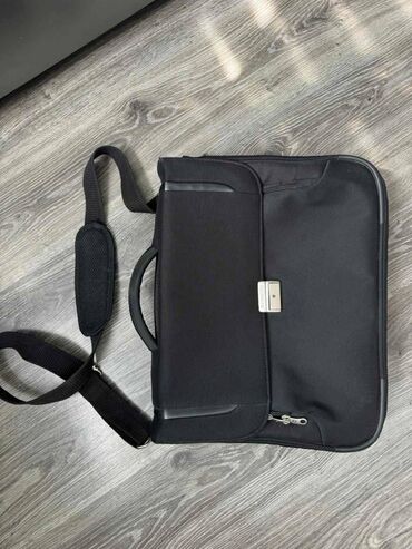 Torbe: SAMSONITE poslovna torba za laptop, dokumenta i sitnice. Ima više — 6