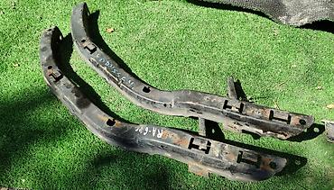 Решетки радиатора: Решетка радиатора Б/у, Оригинал — 18