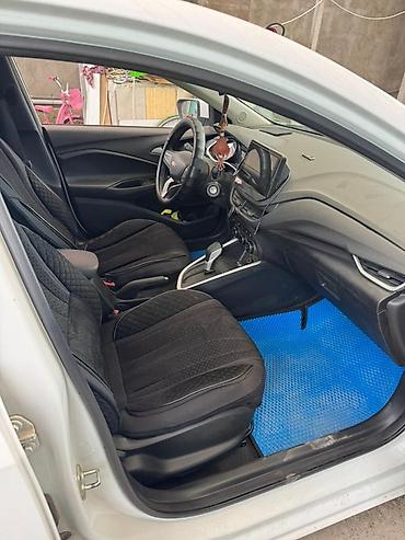 Продажа авто: Chevrolet Onix: 2020 г., 1 л, Автомат, Бензин, Седан — 2