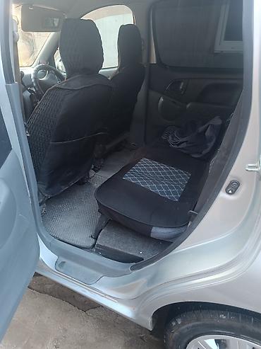 Аренда пассажирского буса: Минивэн/компактвэн с трансформируемым салоном и большим багажным — 1