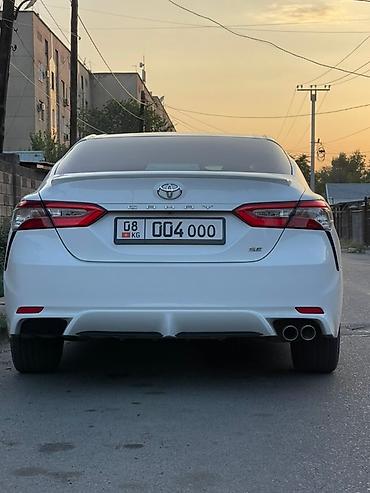 Транспорт: Toyota Camry: 2018 г., Автомат, Бензин, Седан — 4