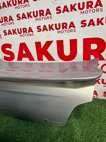 imprezza: Крышка багажника Subaru, Б/у, Оригинал — 3