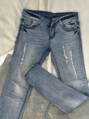 женские джинсы с вышивкой: Скинни