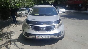киа спортейдж 3: Kia Sportage (третье поколение), серебристый кроссовер. Основные