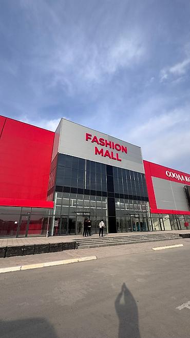 Продаю коммерческое помещения в FASHION MALL торговый комплекс 34