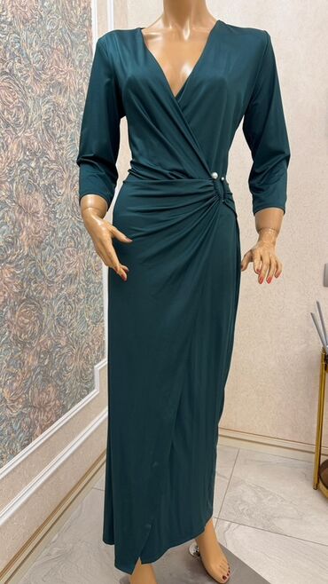 Kokteyl donlar: Zərif ziyafət geyimləri kolleksiyası - Model 1: Tünd bənövşəyi, tam — 12