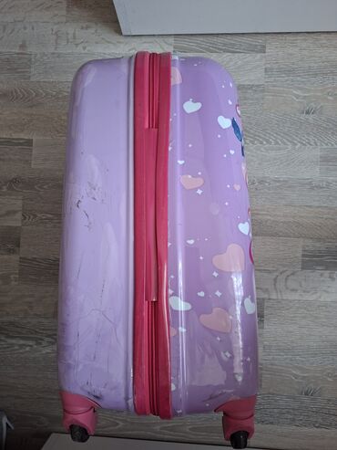 Çamadanlar: Usaq camadani satilir. olcusu 45 hundurluk 30 eni her seyi — 8