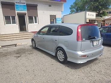 зад: Honda Stream: 2002 г., 2 л, Автомат, Бензин, Минивэн — 9