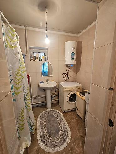 Продажа коттеджей и домов: Продается 2 дома в Центре города. Свердловский район пр. Жибек Жолу — 5