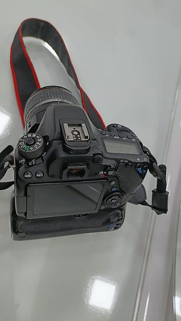 şəkil at da: Canon EOS 80D DSLR fotoaparat + Ustunde Qrip verilir EF-S 17-85mm — 1