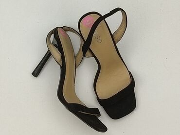 buty na koturnie czarne deichmann: Sandały damskie, rozmiar 39