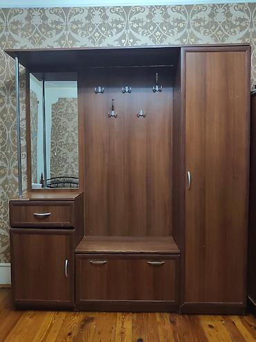 Dəhliz dolabları: Salam prixoji satılır,normal veziyyetdedir.Qiymetde razilasma olacag — 3