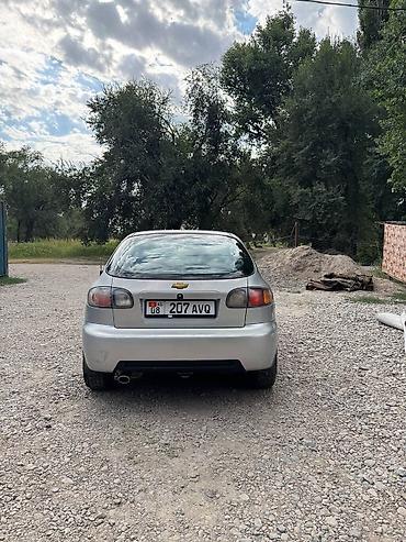 каракол скутер: Chevrolet Lanos: 2000 г., 1.3 л, Кол менен иштөөчү, Бензин, Лифтбек — 4
