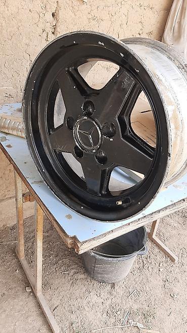 шина сешка 15: Литые Диски R 15 Mercedes-Benz, Комплект, отверстий - 5, Б/у — 2