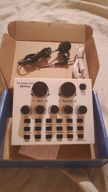 nar danisiq ve internet paketleri: V8 Pro “The Sound Card” – səs kartı və canlı yayın konsolu Komplekt