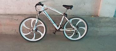 Горные велосипеды: Горный велосипед Green Bike - Рама: алюминиевая, размер — 1