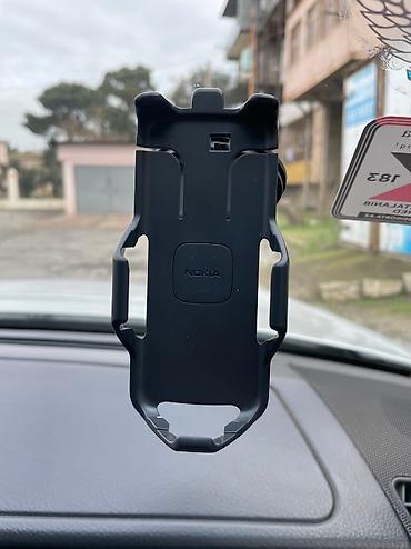 tır aksesuarları: Nokia telefonu ücün.Maşin aksesuarı.Tazadir.2 adadir. biri 13 azn — 3