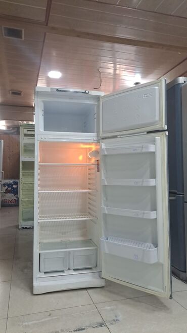 Кухонные вытяжки: Б/у 2 двери Холодильник Продажа