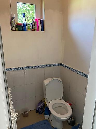 Продажа полдома: 3 комнаты, 60 м², 2 соток, ул. Ахунбаева / Бакаева Холодная вода, Канализация, Газ at lalafo.kg — 12 Продажа полдома: 3 комнаты, 60 м², 2 соток, ул. Ахунбаева / Бакаева Холодная вода, Канализация, Газ — 12