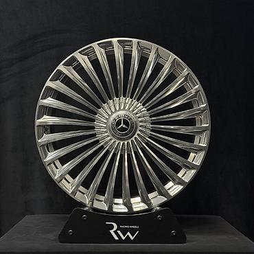 c class w204: Диски R 21 Mercedes-Benz, Комплект, отверстий - 5, Новый — 1