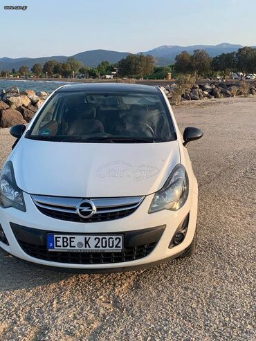 Opel Corsa: 1.4 l. | 2012 έ. 170000 km. Χάτσμπακ