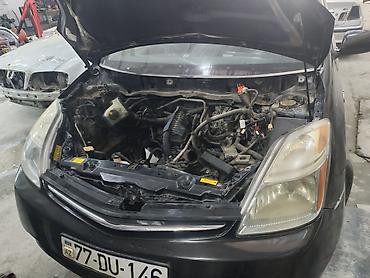 Avtomobil satışı: Toyota Prius (2-ci nəsil) – qara rəngli, hatchback kuzov. Əsas — 3