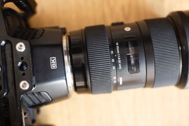 Videokameralar: - Blackmagic Pocket Cinema Camera 6K - Sigma 18-35mm, 1.8 f art lens — 7