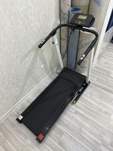 купить тренажер для ягодиц и бедер: Беговая🏃дорожка 💨 Тоrneo Inita Т-155 Пришло в качестве подарка, не