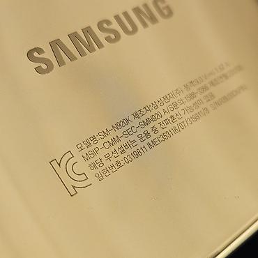 Samsung: 📱 Samsung Galaxy Note 5 64GB (Корея) 🔹 Память: 4/64 ГБ 🖥️ Экран: Quad — 6