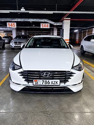 Hyundai Sonata: 2021 г., 2 л, Автомат, Газ, Седан