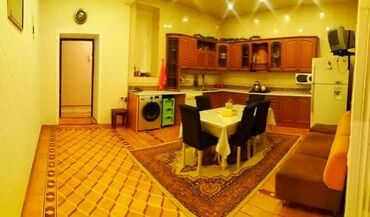 Köhnə tikili: Bakı, 28 May, 7 otaqlı, Köhnə tikili, m. 28 may, 350 kv. m — 1