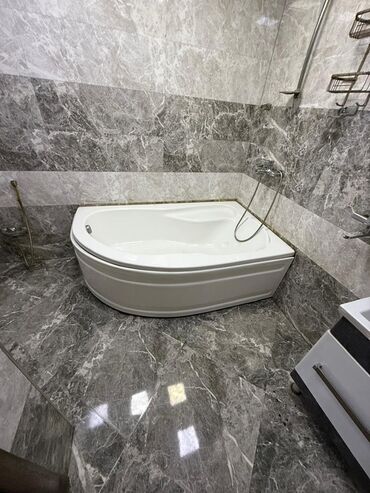 душевые кабины таатан: Künc tipli akril vanna – kompakt hamam otaqları üçün ideal həll
