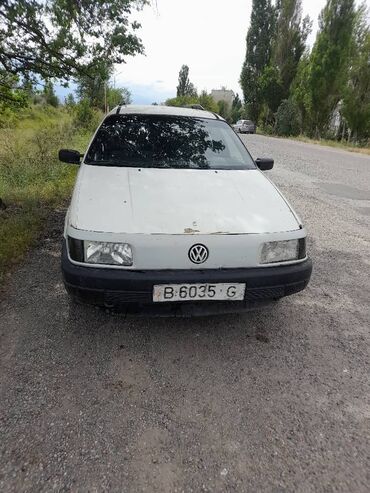 Volkswagen: Volkswagen Passat: 1991 г., 1.8 л, Механика, Бензин, Универсал — 1