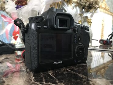 Fotokameralar: Canon 6 D satılır ideal vəziyyətdə Səliqəli işlənib kosmetikdə — 6