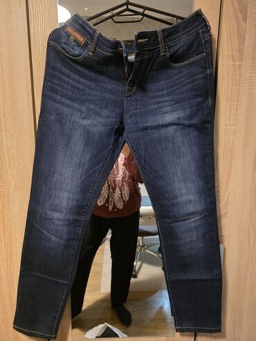 Digər: Hamısı + birlikdə 15 manata satılır. Sabah Bilecerdan götürmək olar — 10