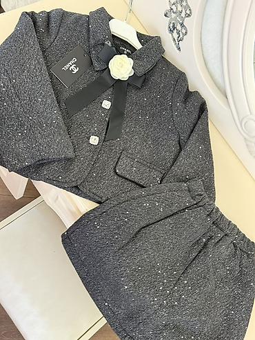 вещей: Детская двойка, твидовая 🌸😍
Новая, с этикеткой 
Размер 120 см — 2