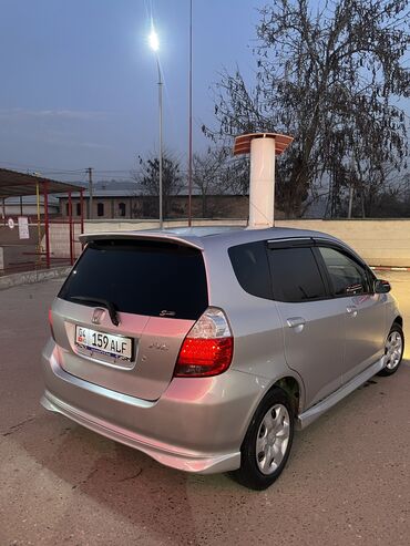 нонда свик: Honda Fit: 2002 г., 1.5 л, Автомат, Бензин, Седан