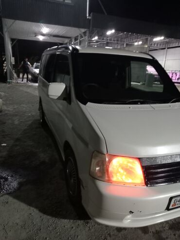 молочный машинка: Honda Stepwgn: 2001 г., 2 л, Автомат, Бензин, Минивэн