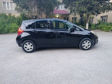 Nissan: Nissan Note (qara rəng, hatchback) - Yığcam və şəhər üçün ideal — 10