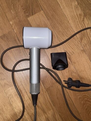 iwdemiw: Воздушный фен Dyson, Б/у