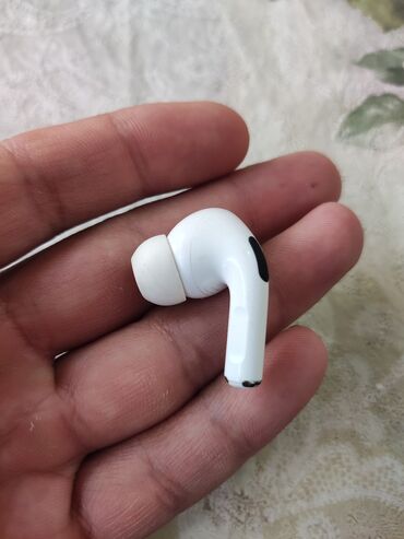 airpods черные купить: Вакуумные, Apple, Б/у, Беспроводные (Bluetooth), Классические