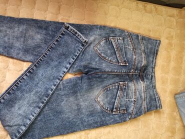 Pantalone: M, Visok struk, Ravne nogavice — 13