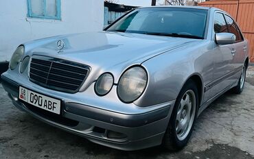 чехол для автомобиля мерседес: Mercedes-Benz AMG GT: 2000 г., 3.2 л, Автоматические, Дизель, Седан
