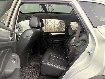 Roewe: Roewe ERX5: 2018 г., Автомат, Электромобиль, Кроссовер — 7