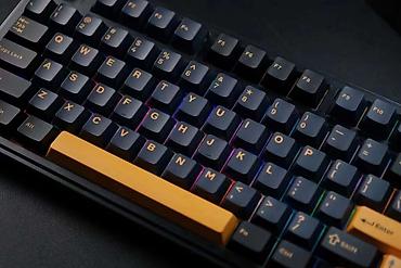 logitech g102 lightsync: Клавиатура, Механическая, Bluetooth, Проводное подключение, Размер: 75% — 2