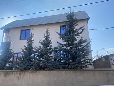 салиева 5: 🏡 Продаётся просторный двухэтажный дом 245 кв.м. район Бижай — идеален — 1