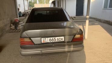 Mercedes-Benz: Mercedes-Benz 230: 1992 г., 2.3 л, Механика, Бензин, Седан — 9