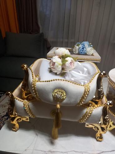 Подарочная упаковка: Сапаты мыкты той-себеттер арендага берилет, сатып алгандарга жасап — 10