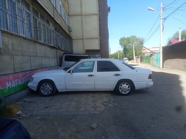 Mercedes-Benz: Mercedes-Benz W124: 1989 г., 2.3 л, Механика, Бензин, Минивэн
